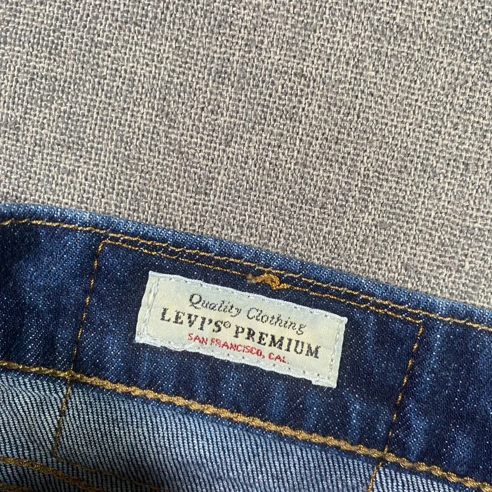 Levi Premium 514 Mens Jeans Dark Wash Straight Fit W30‎ L30 Cotton Blend